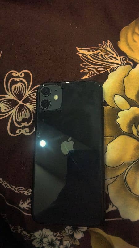 NON PTA iphone 11 in great condition 6