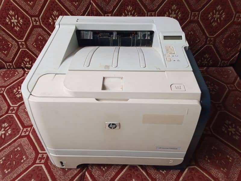 HP laserjet 2055 dn 0