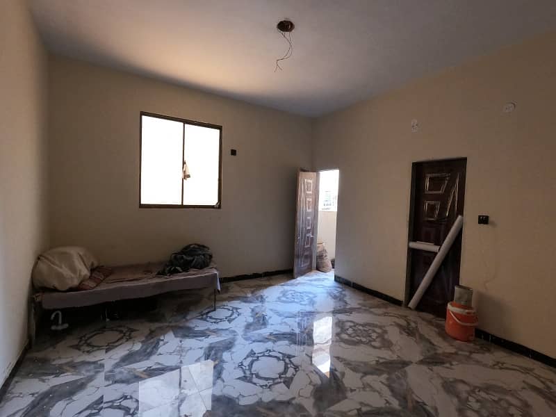 2 Bed DD First Floor Foe Sale In Nazimabad 6