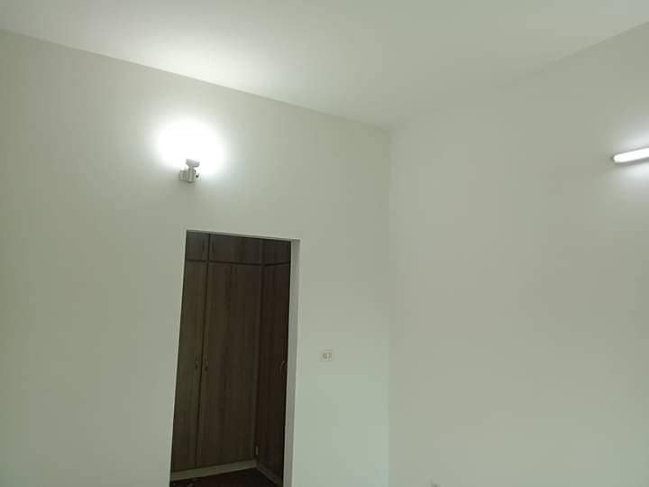 House available for sale in Askari 11 sec-B Lahore 4