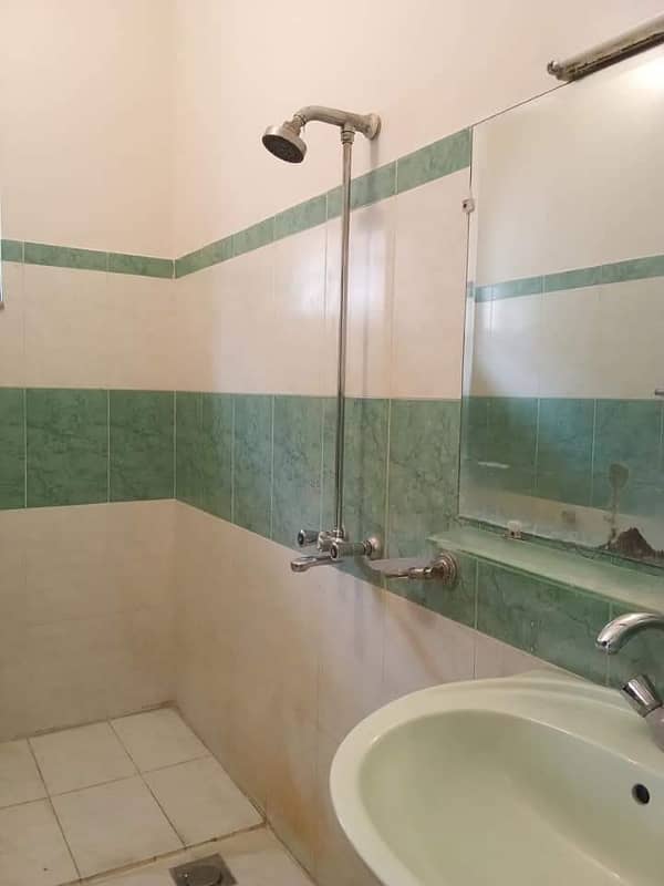 House available for sale in Askari 11 sec-B Lahore 29