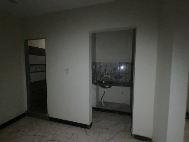 2 Bed DD Third Floor In Nazimabad 3