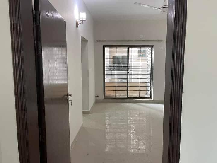 3 Bedroom Apartment Available For Sale In Askari 11 Sec-B Lahore 3