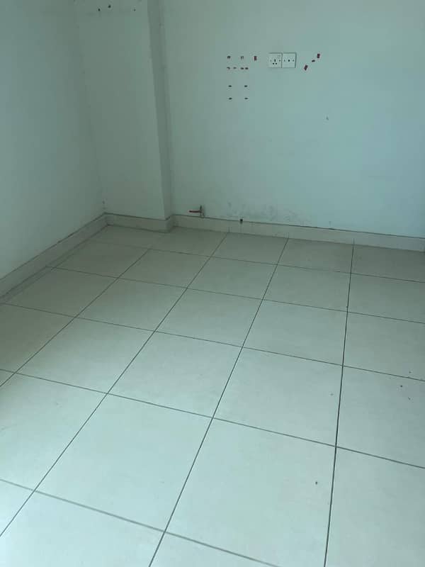 3 Bedroom Apartment Available For Sale In Askari 11 Sec-B Lahore 19