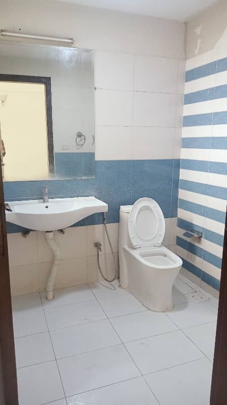 3 Bedroom Apartment Available For Sale In Askari 11 Sec-B Lahore 38