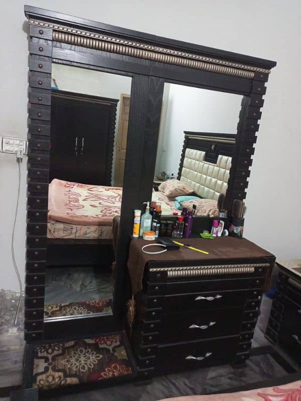 Solid wood  bedset , Dressing Table, Wardrobe and Show Case 3