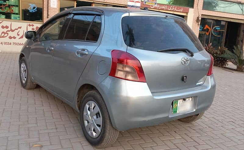 Toyota Vitz 2007 5