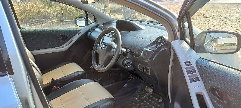 Toyota Vitz 2007 6