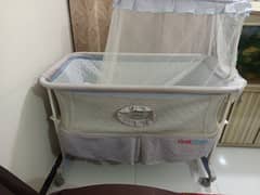 Cot com rocker for urgent sale