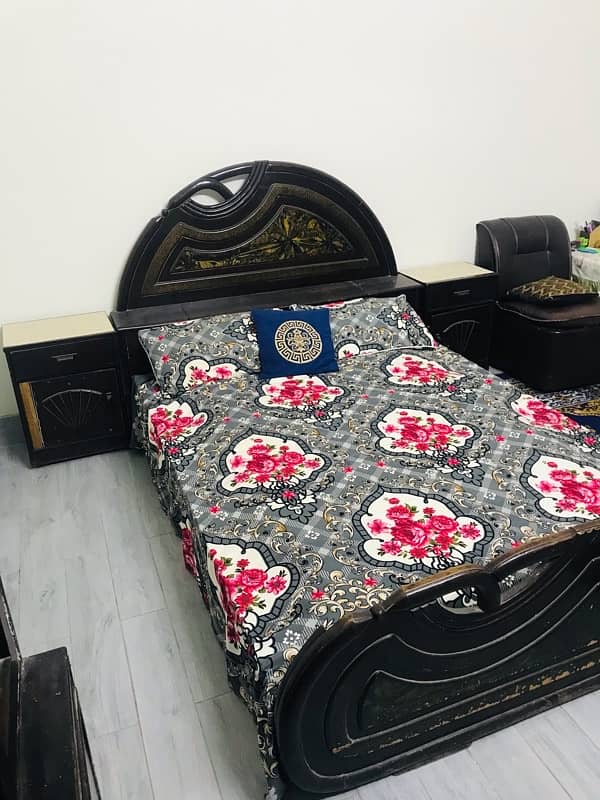 Bed in good condition for sale 0