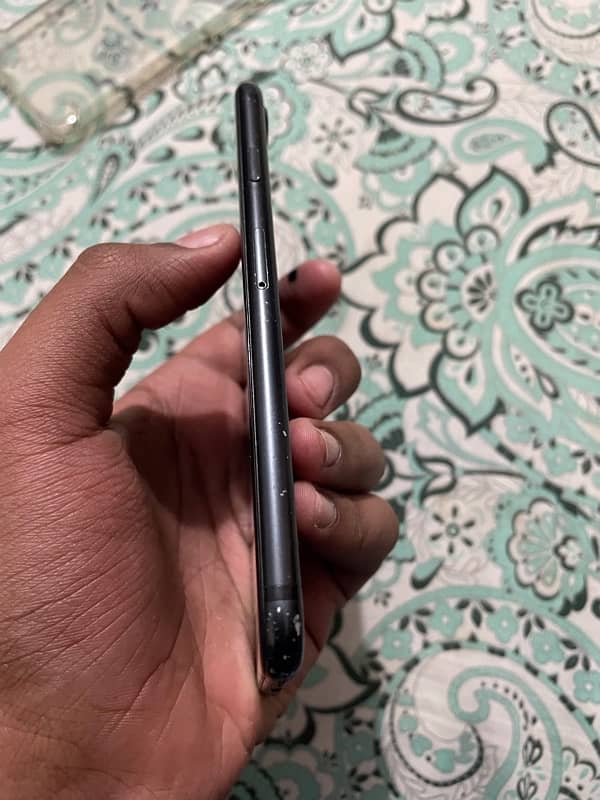 Iphone 7 PTA APROVED 1