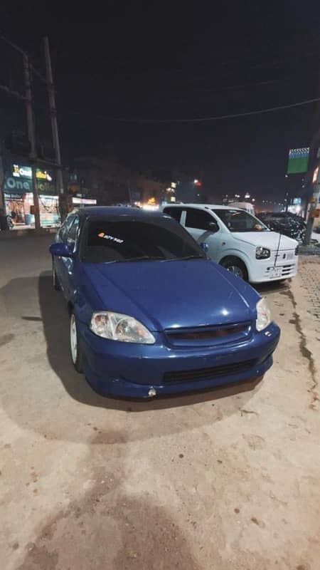 Honda Civic 2001 4