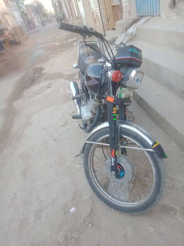 Urgent for sale honda 125 all ok 2