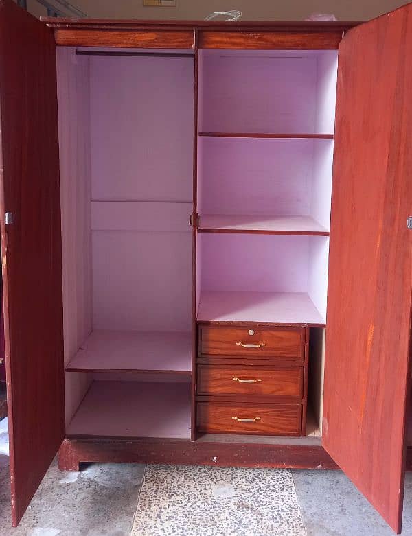 Wardrobe (Almari) for SALE! 4