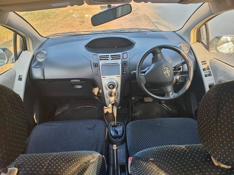 Toyota Vitz 2007 1