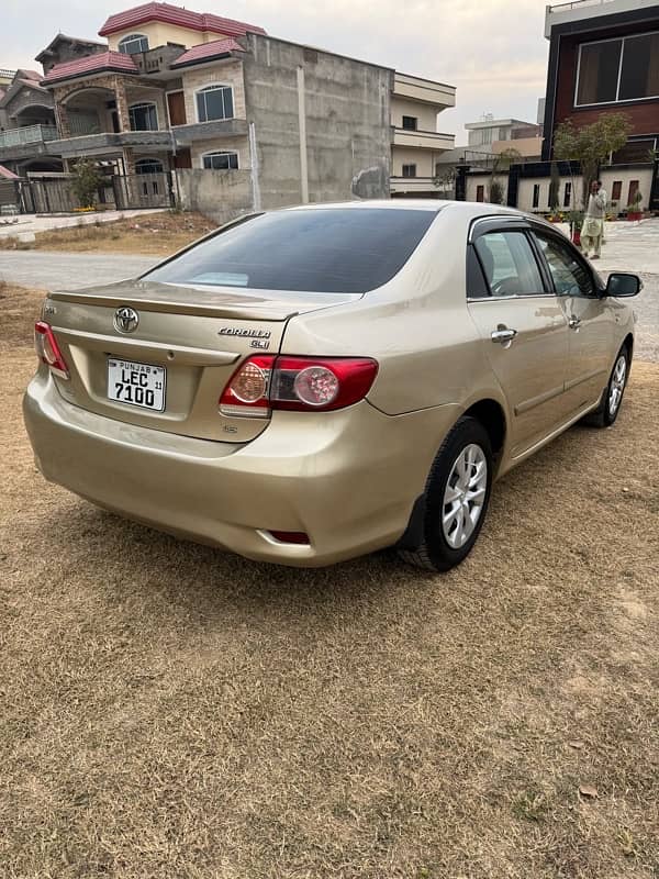 Toyota Corolla GLI 2011 1.6 Auto 3