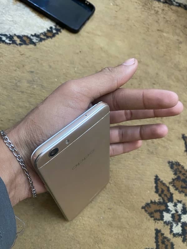 oppo F1s 6