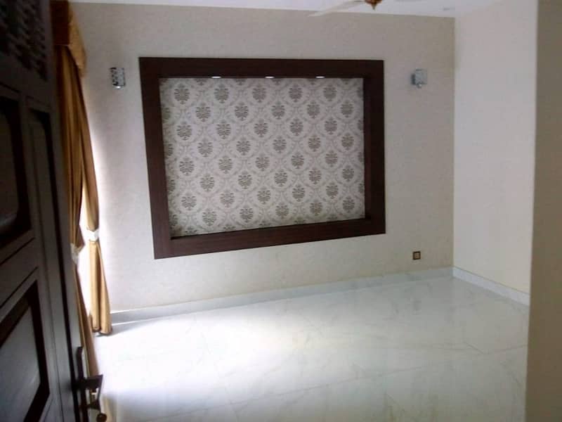 10 Marla House For Rent In Sector B Bahria Town Lahore 20