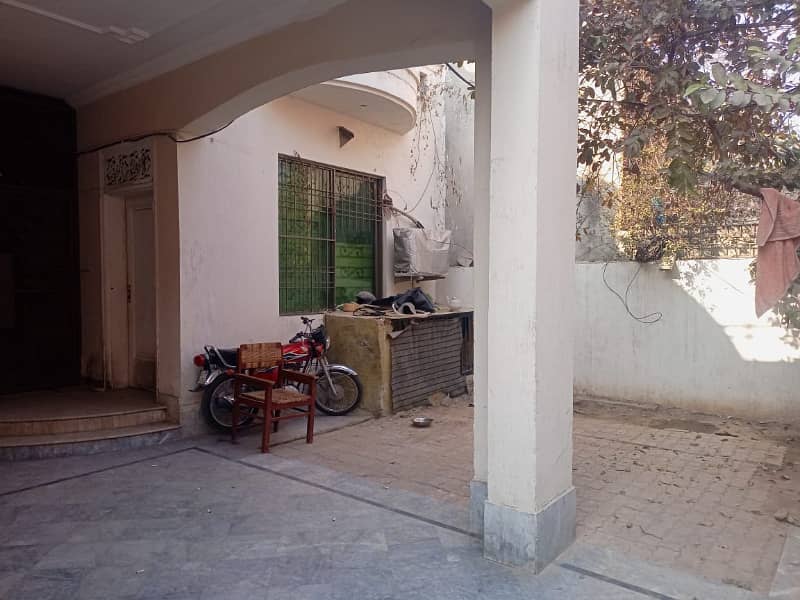 House For Rent In Johar Town Block G-4 2