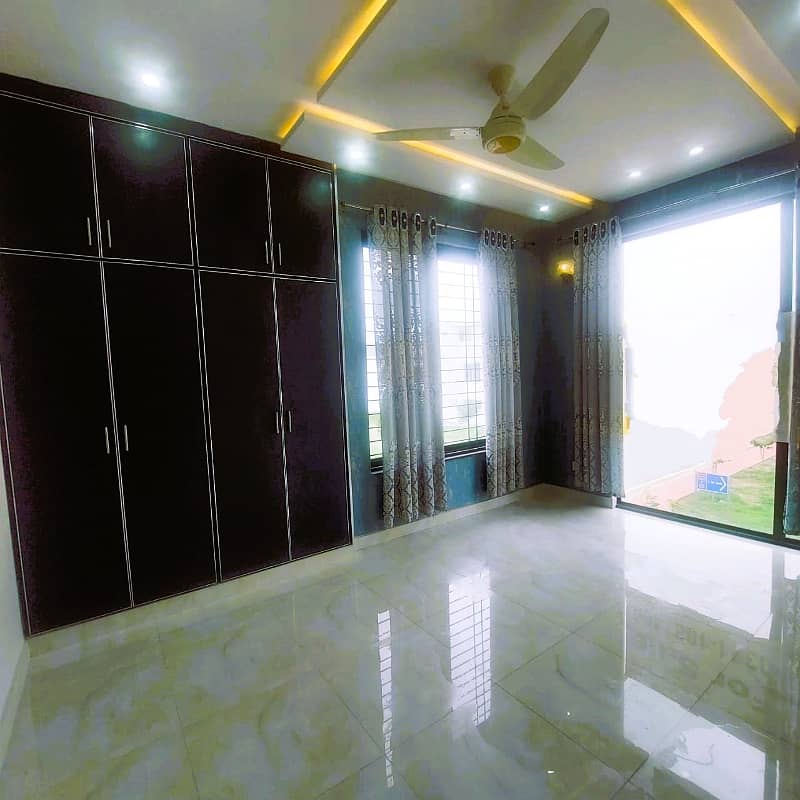 5 Marla House For Rent In Rafi Block Bahria Town Lahore 8