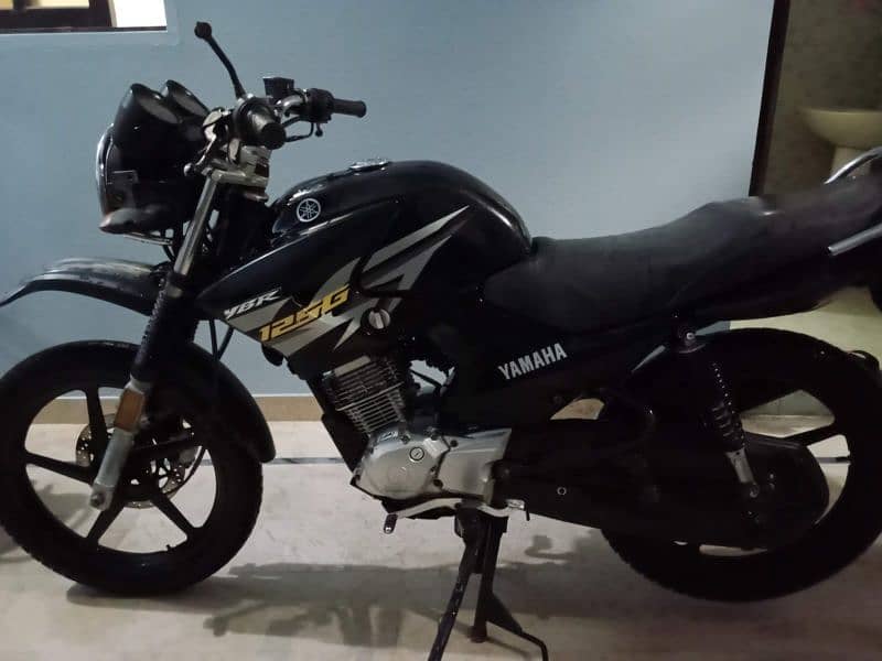 Yamaha ybr g 125 3