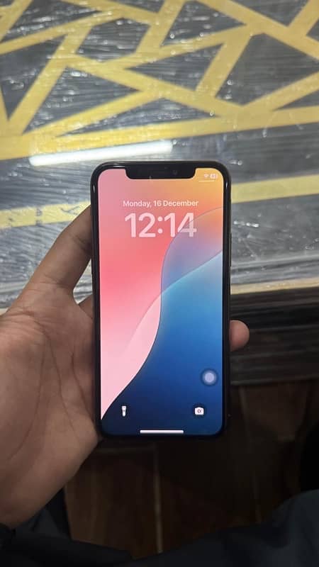 iPhone 11 Pro 1