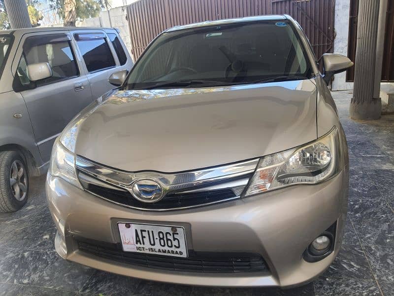 Toyota Corolla Axio 2014 10