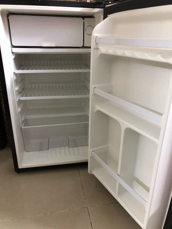 Gaba National Room Fridge 2