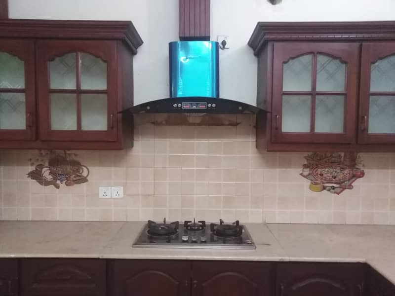 40*80 DOUBLE STOREY HOUSE FOR SALE IN I-8 ISLAMABAD. 3