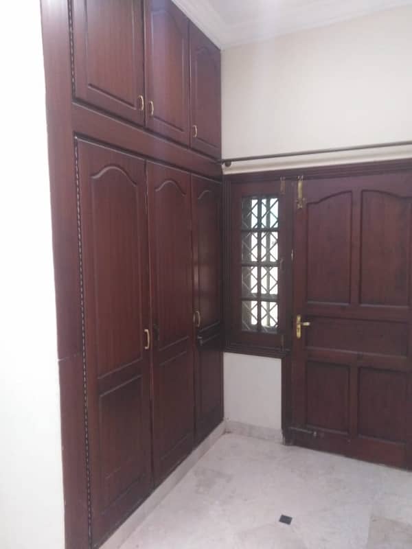 40*80 DOUBLE STOREY HOUSE FOR SALE IN I-8 ISLAMABAD. 10