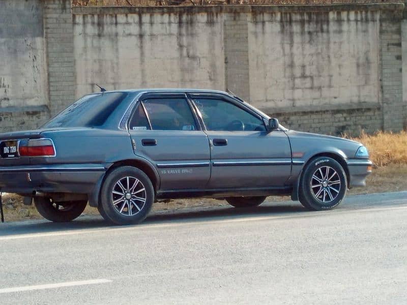 Toyota Corolla 1988 0