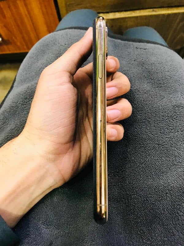 Iphone xs Pta Approved 4