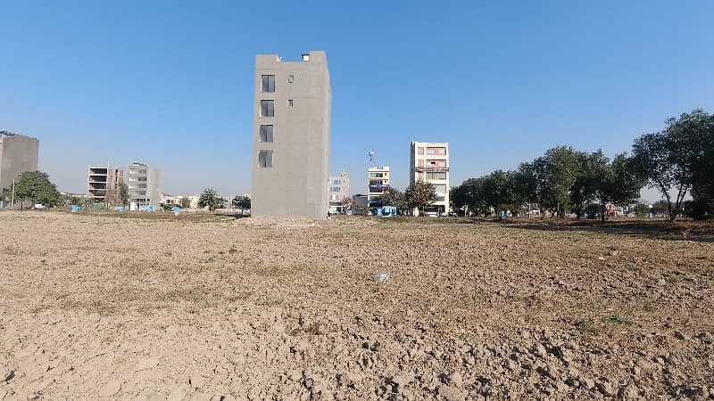 Commercial Plot For Sale In DHA Phase 8 - Ex Air Avenue 12