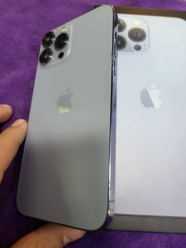 Iphone 13 pro max pta Approved 4