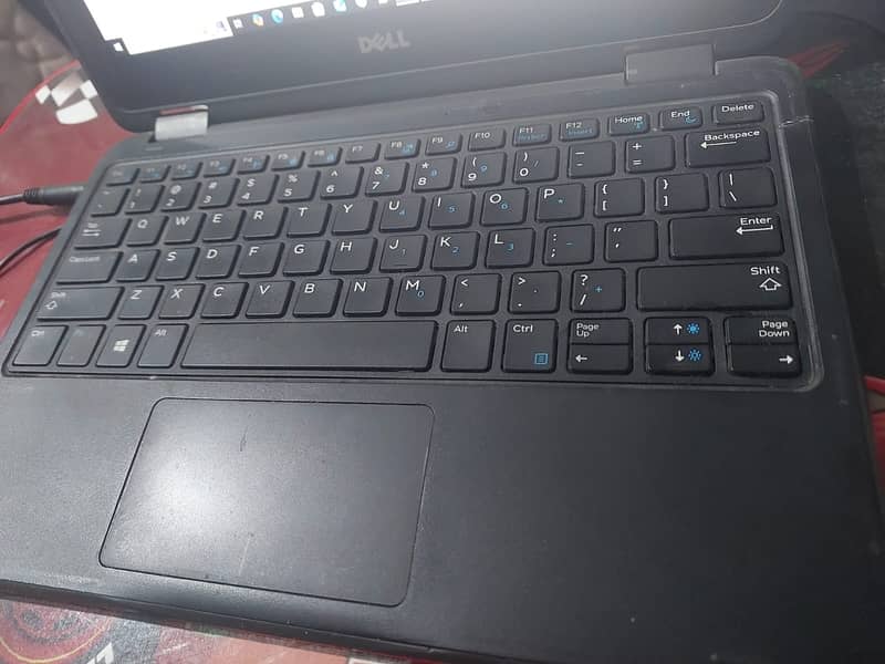 DELL Touch Screen Laptop 1