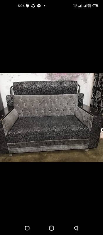 sofa set 6 setar 4 sell  jhga na hony ki waja sy sell kar rahy han 0