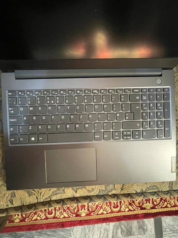 Lenovo Thinkbook 4