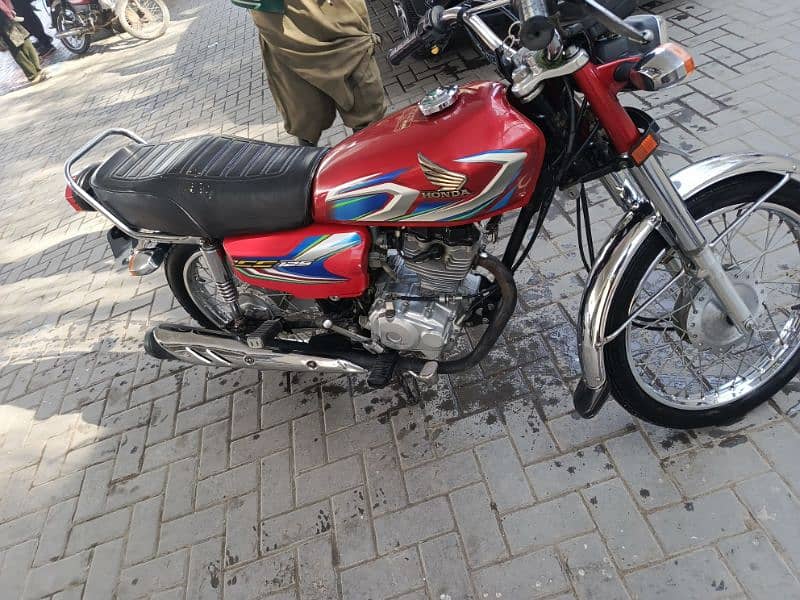 Honda 125cg model 2022.302 number ha     0314.5203521 6