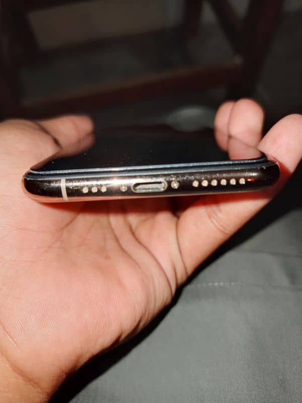 Iphone Xs for urgent sale 2