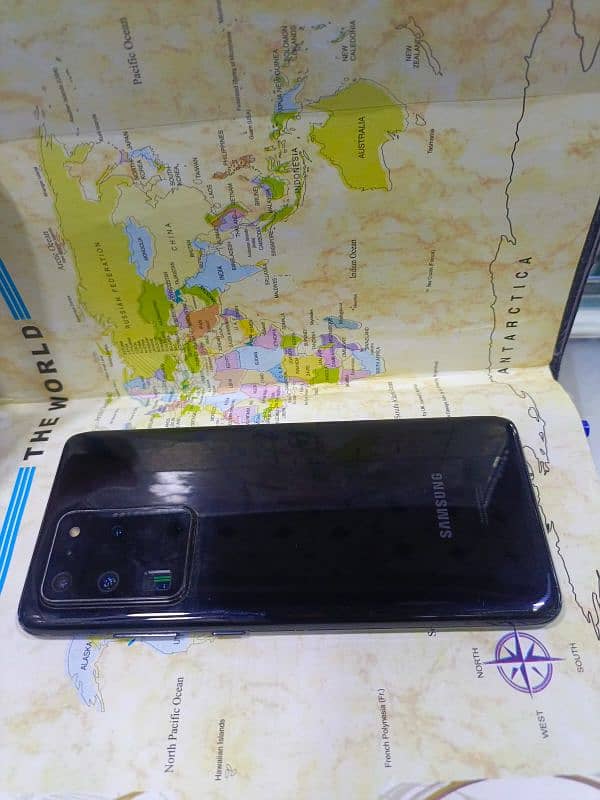 samsung S20 Ultra good condition official Approved dual Sim 0