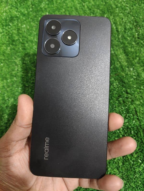 Realme C53 1