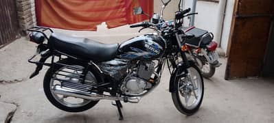 Suzuki gs150se