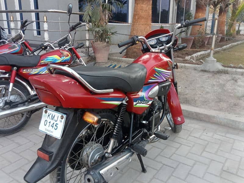 Honda 100 cc prider 8