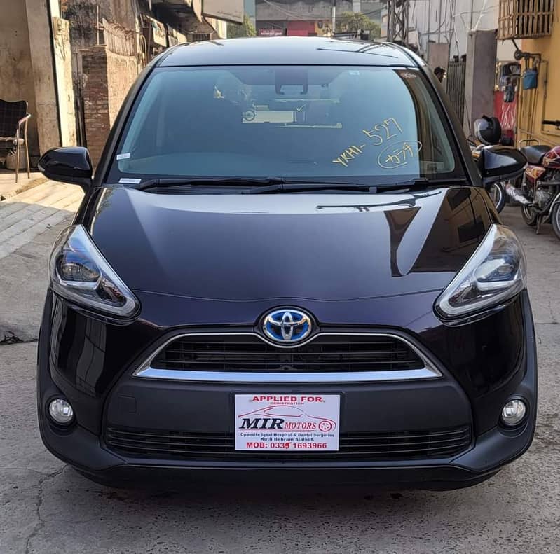 Toyota Sienta X 2018 0