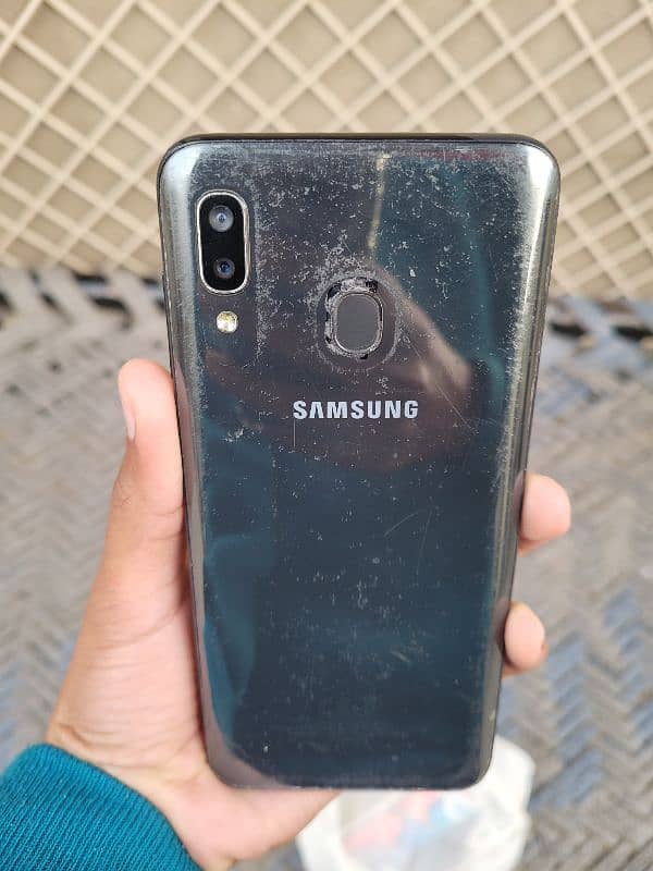 Samsung A20 with box 1