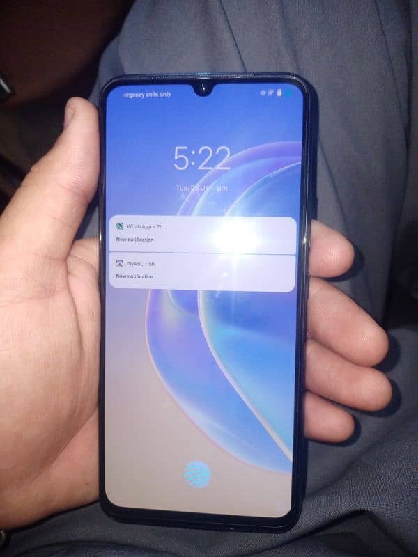 vivo v21e 8/128 1