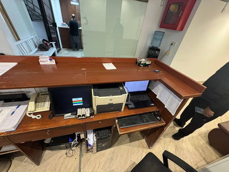 Reception Counter 3