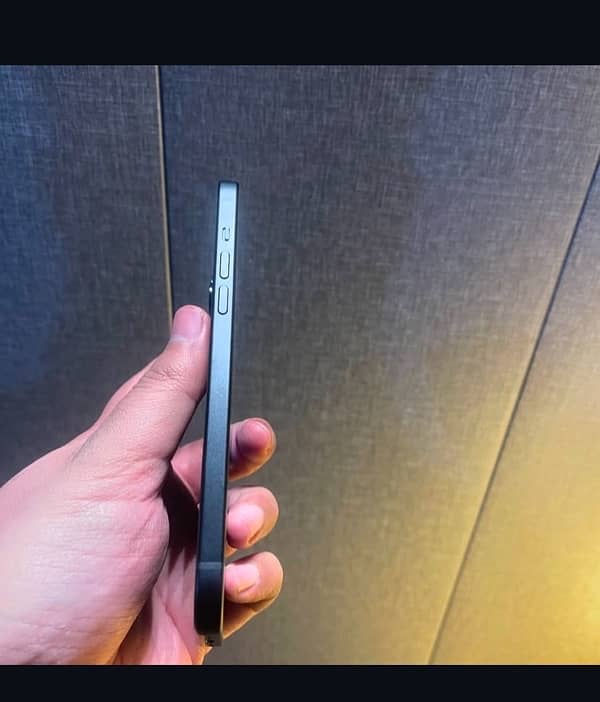 IPHONE 15 PLUS ( JV ) 128gb 5