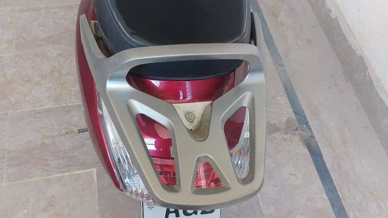 Scooty for Sale 5