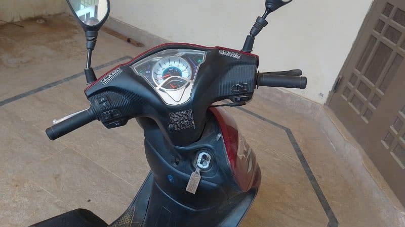 Scooty for Sale 9